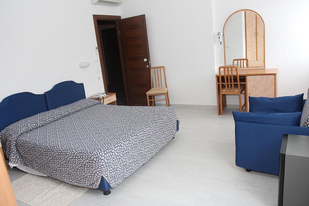 Hotel Cristallo Riolo Terme Kültér fotó